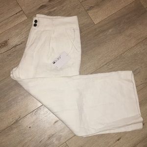 Joe’s Jeans off white linen pants